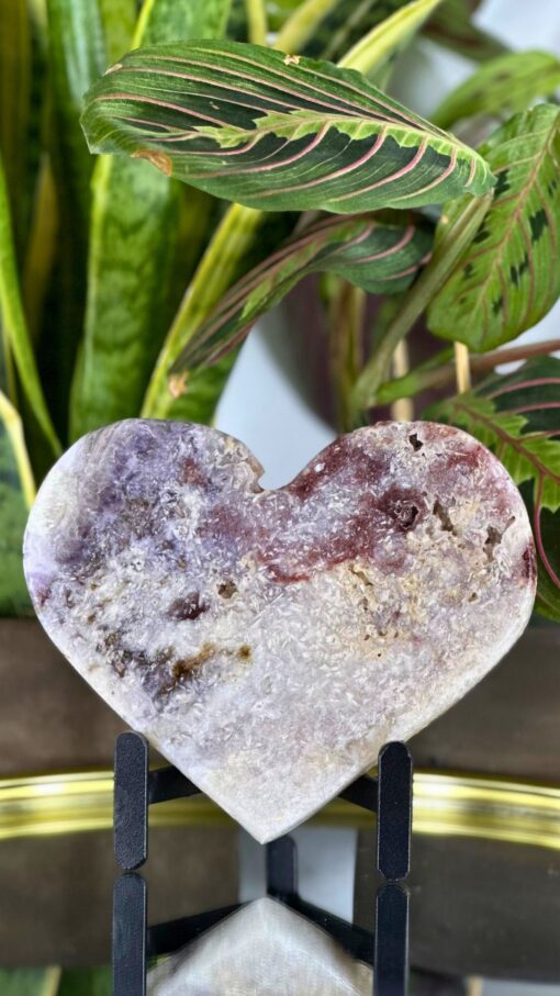 Corazón de Amatista Rosa en Stand