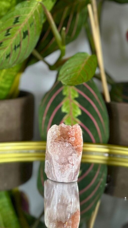 Amatista Rosa en Mini Geoda 28