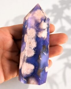 Punta de Calcedonia Morada con Ágata Flor
