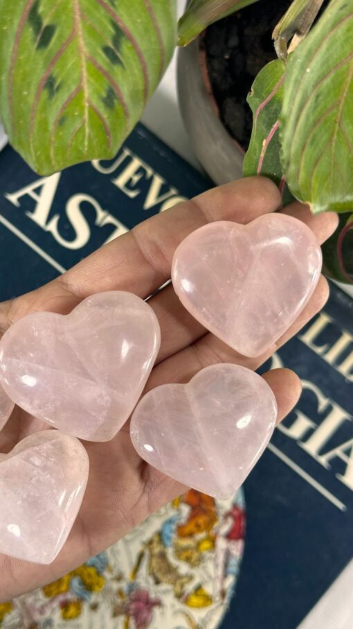 Corazón Pequeño de Cuarzo Rosa